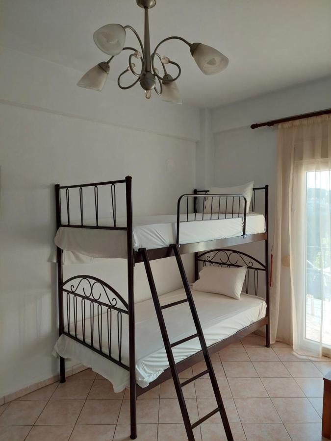Kókkinon Nerón Karaoyli Apartments Studios מראה חיצוני תמונה